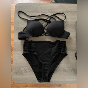 Shade and Shore Black Push-Up Top Bikini in Black